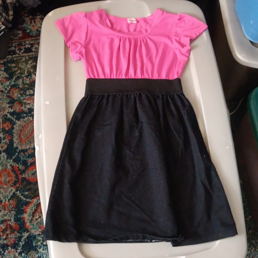 Pinc dress with elastic band waist
